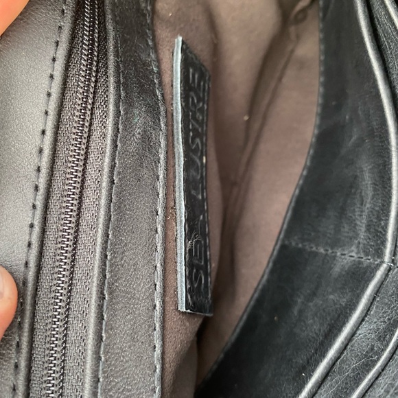 Recycled Riot Sea Lustre tooled leather fire clutch - Picture 3 of 3